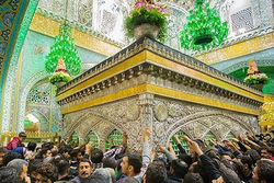 امام رضا(ع) خود را مدیون زائرانش می‌داند