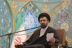 عمل به آموزه های اسلامی معنای واقعی مسلمان بودن است