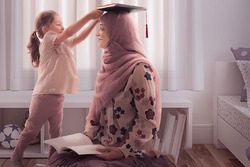 مادری نقش غیرقابل انکار در مسیر تمدن اسلامی