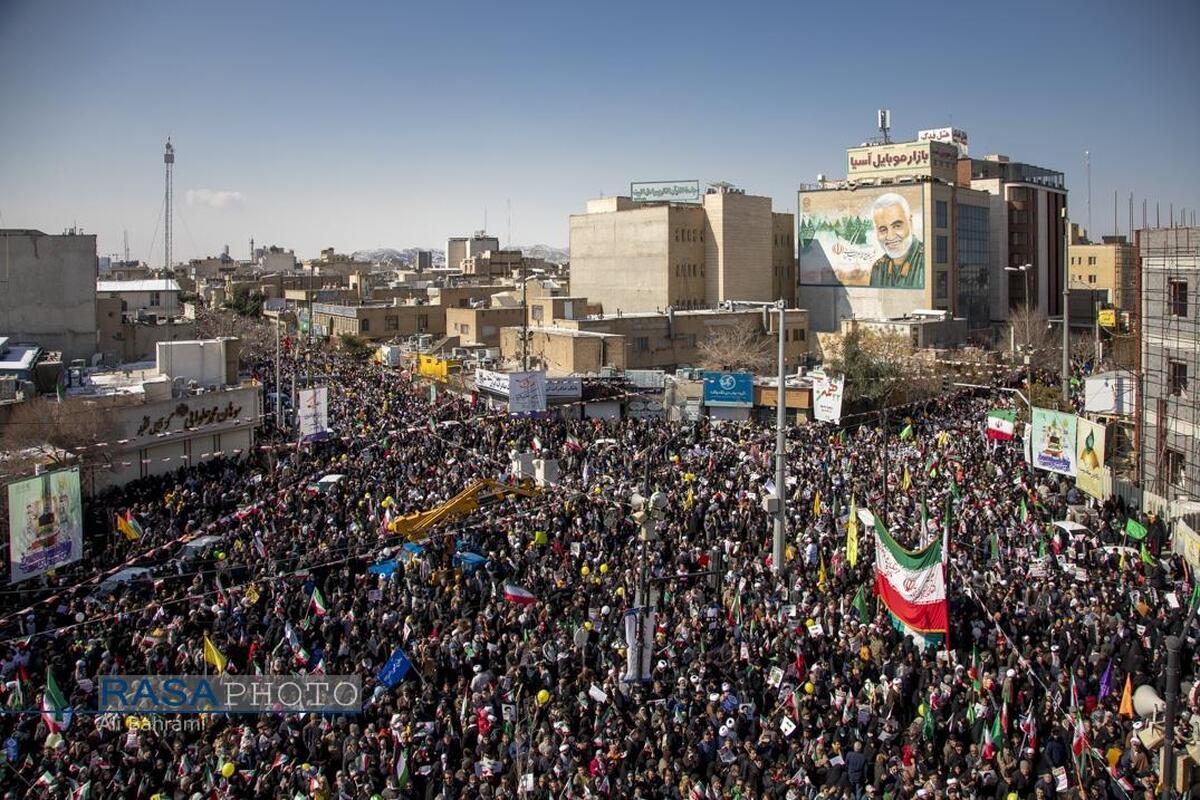 22 بهمن امسال نمایشگاهی از عزت و عظمت ملت و نظام اسلامی بود