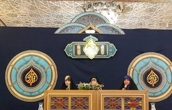 برپایی محفل جزءخوانی قرآن کریم ویژه بانوان در حرم مطهر شاهچراغ +عکس برپایی محفل جزءخوانی قرآن کریم ویژه بانوان در حرم مطهر شاهچراغ +عکس