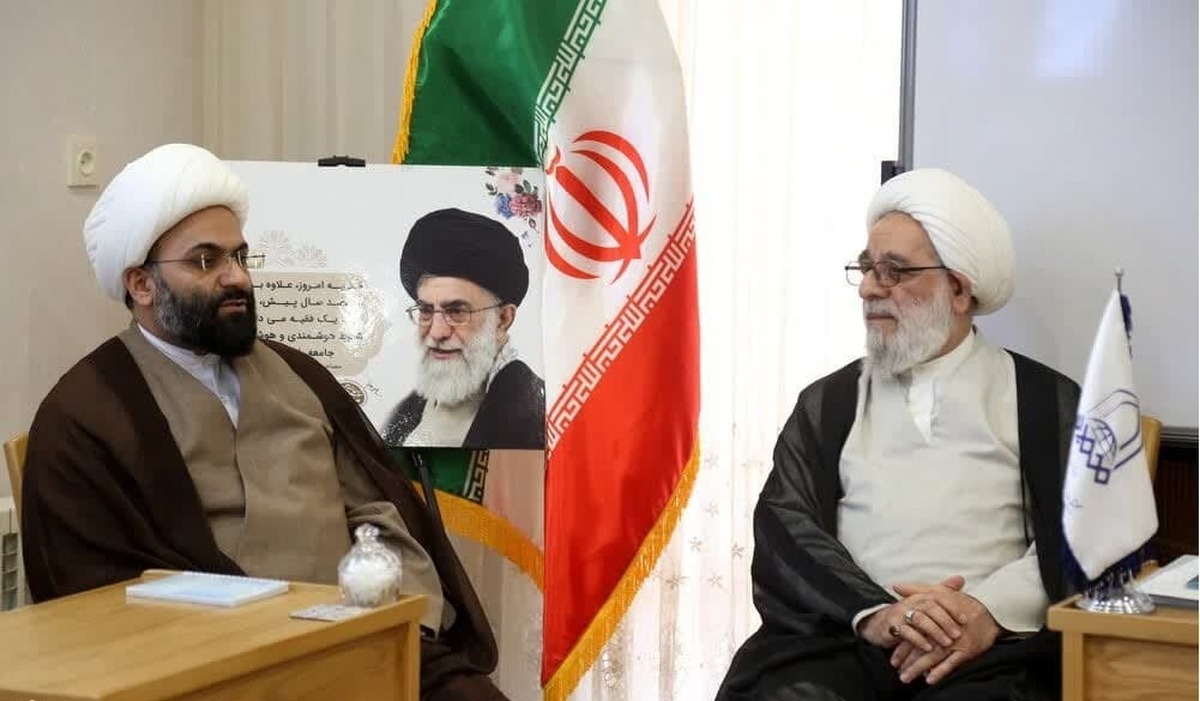 بازدید مسئول دبیرخانه شورای عالی حوزه های علمیه از مجتمع عالی تربیت مجتهد مدیر محمدیه