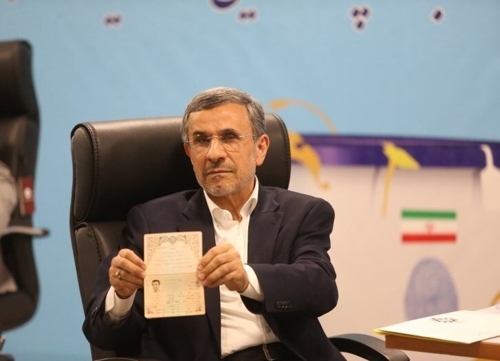 از حضور احمدی نژاد تا ثبت نام وزیر ارشاد