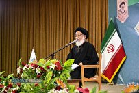 نظریه مبنای جمهوری اسلامی بر پایه تعامل امام و امت است