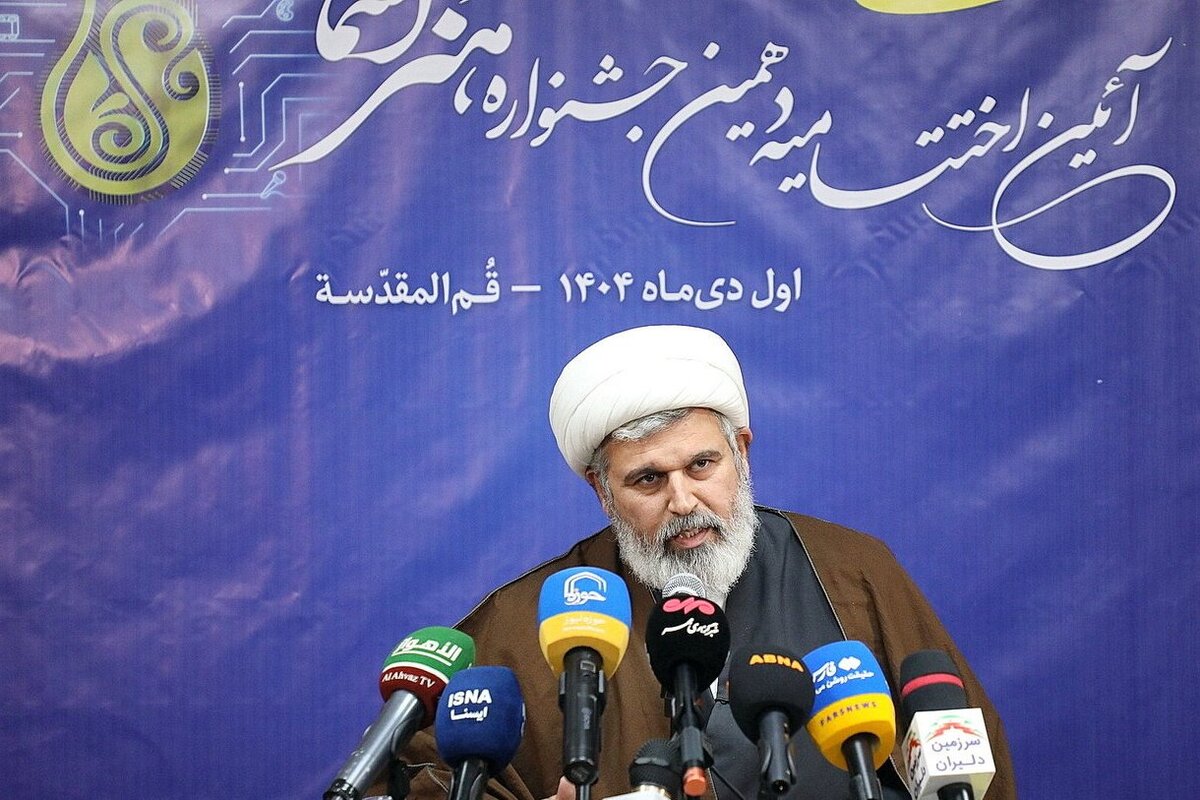 جزئیات برگزاری اختتامیه دهمین جشنواره هنر آسمانی/لزوم ایجاد جبهه فرهنگی واحد و تحول در تبلیغ