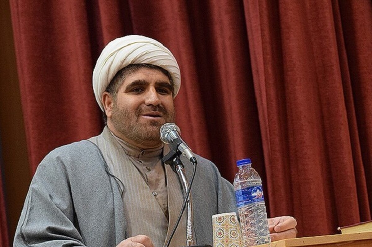 در شرایط زمانی و مکانی منطقه، بصیرت امری ضروری است