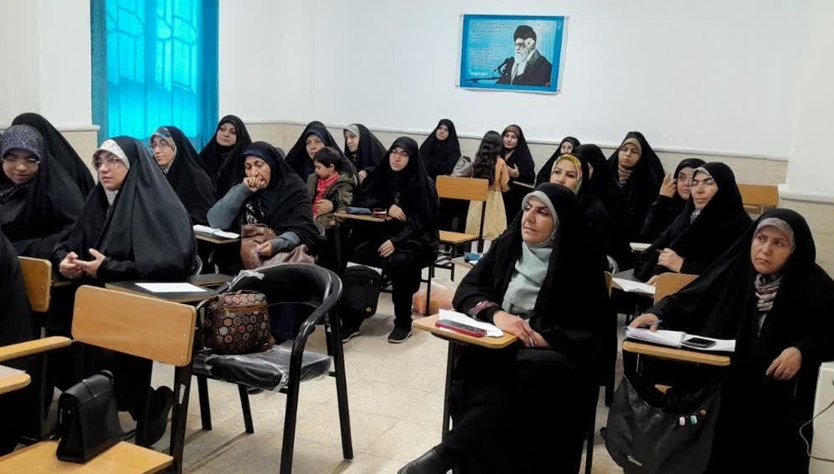 اعزام 50 مبلغ مدرسه علمیه معصومیه شیراز در ایام اعتکاف