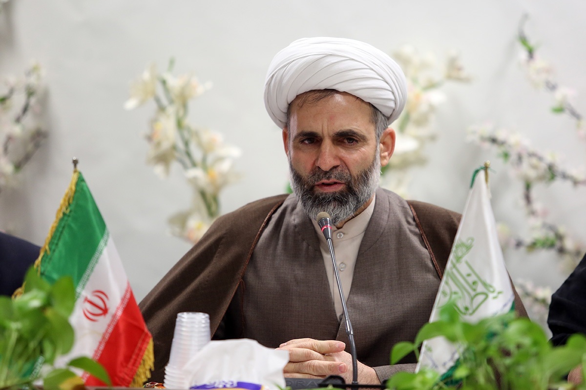 رسانه امروز هم سنگر می‌سازد هم مدافع است / روایت گنجینه‌های ۸۵۰ ساله آستان حضرت معصومه