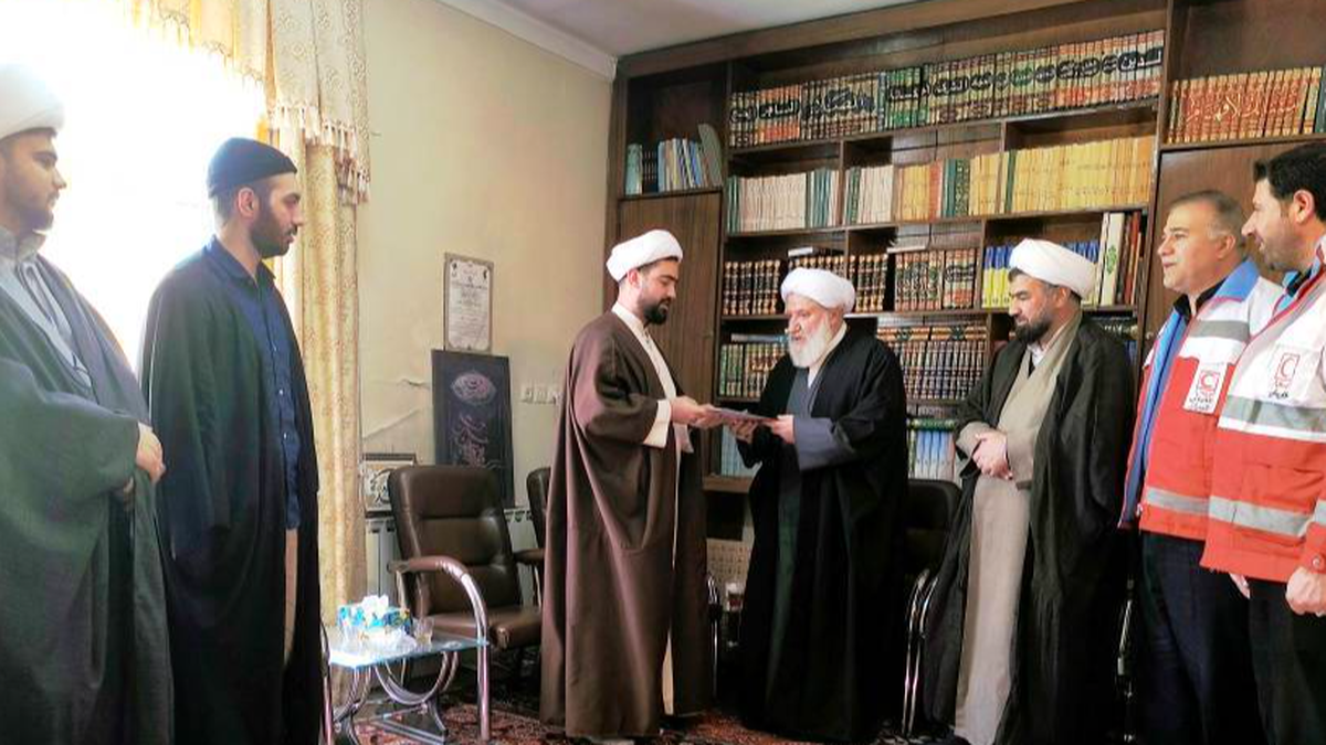 حجت‌الاسلام دهقان‌نژاد دبیر کانون طلاب هلال احمر تبریز شد