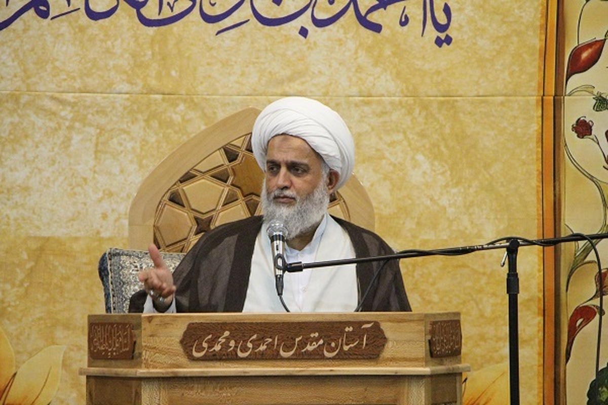 آیت الله حسینی الهاشمی دارای بینش سیاسی و اجتماعی عمیق بود