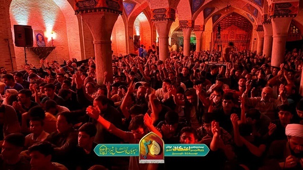 بزرگترین اعتکاف جوانان کشور در شیراز در حال برگزاری است بزرگترین اعتکاف جوانان کشور در شیراز در حال برگزاری است