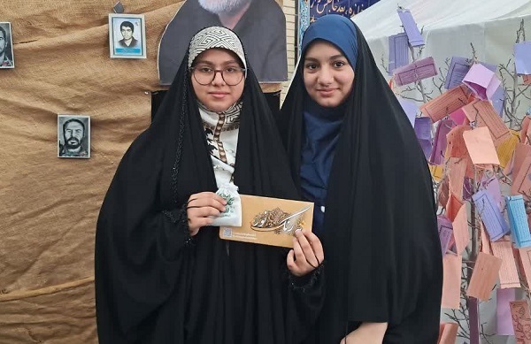 اعتکاف دختران استان فارس رنگ و بوی امام رضایی گرفت