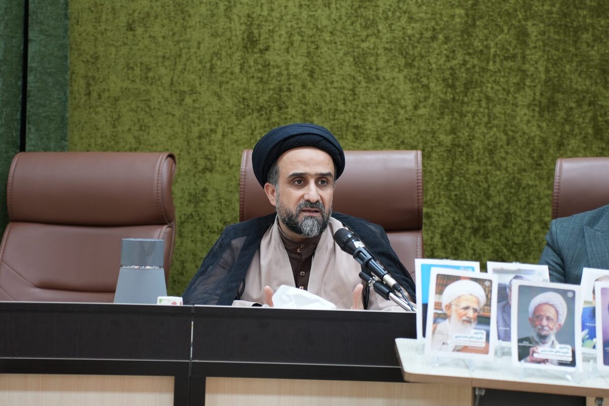 اسلامی‌سازی علوم انسانی هنوز به حل مسائل جامعه نرسیده است