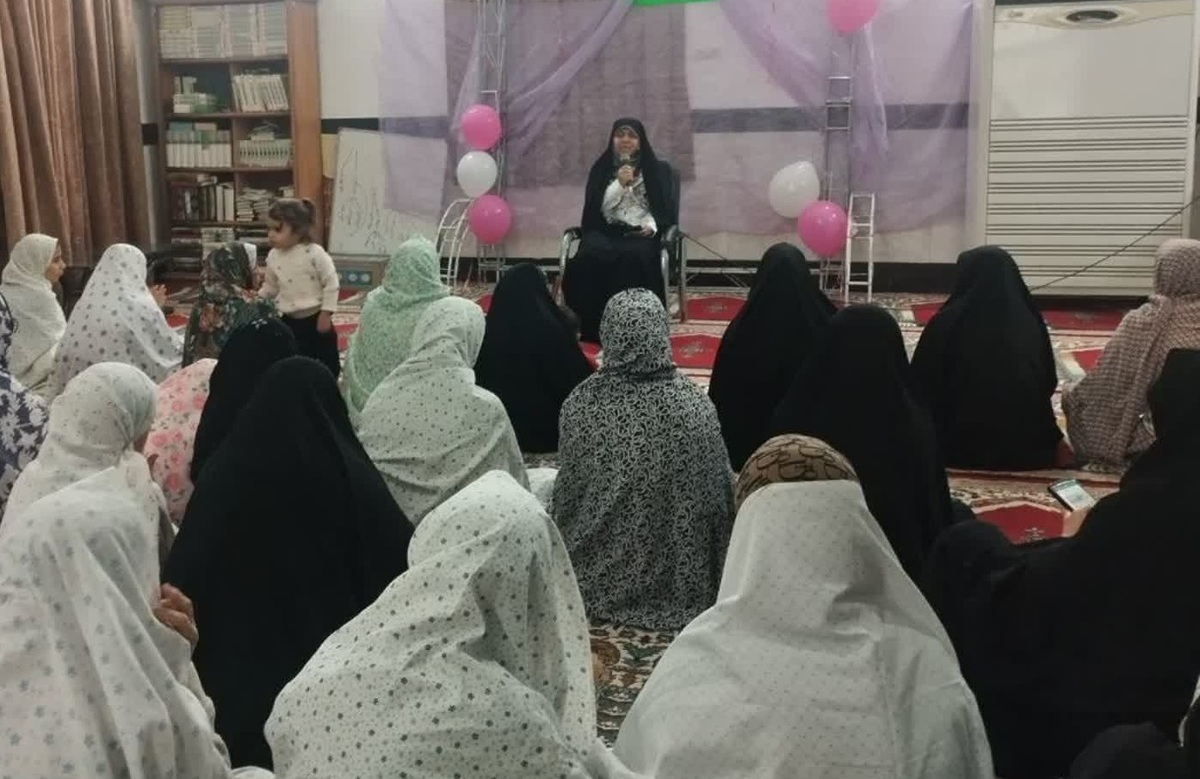  حضور موثر مبلغان مدرسه علمیه الزهرا گراش در رشد و تعالی آیین اعتکاف