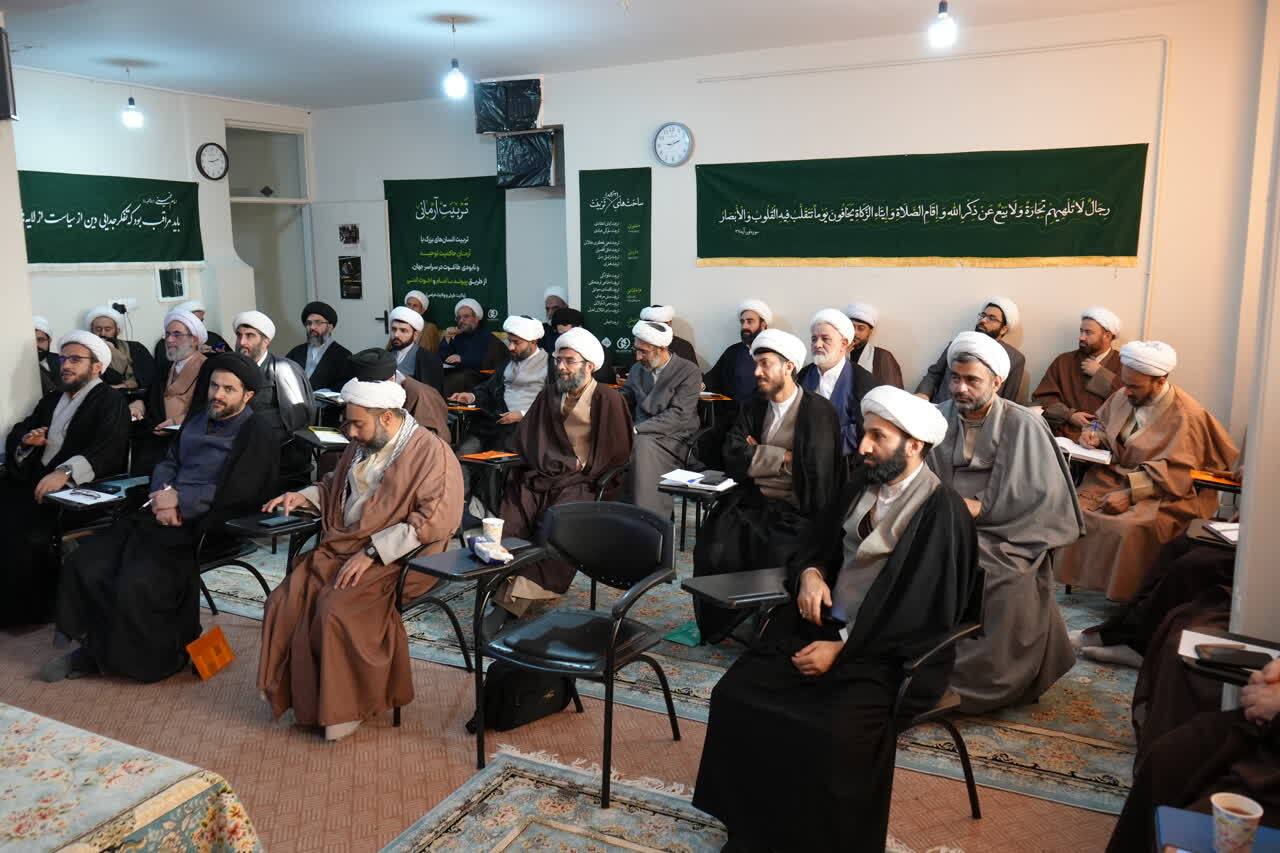 ضرورت نهادینه‌سازی اراده جمعی در حوزه بر اساس منطق «واعتصموا بحبل‌الله»