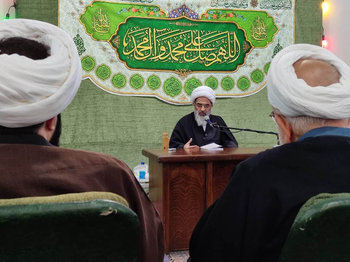 برگزاری درس خارج فقه آیت الله فاضل لنکرانی در حوزه علمیه قائم تهران