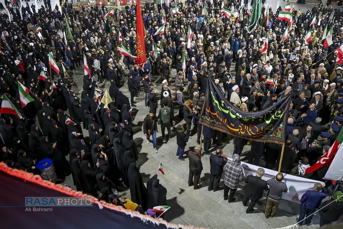 راهپیمایی نمازگزاران جمعه در محکومیت اقدامات تروریستی مسلح