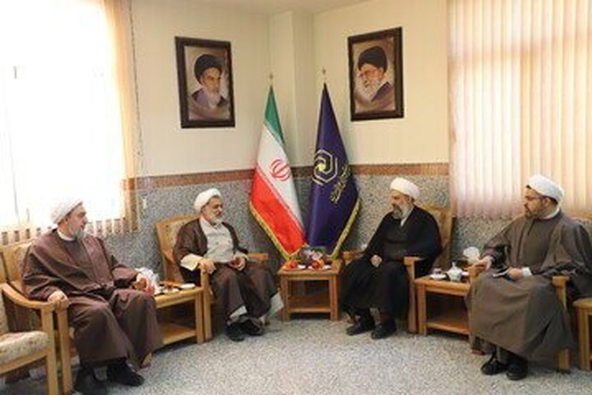 دیدار جمعی از اعضای شورای معاونان حوزه‌های علمیه با مدیر حوزه‌ خواهران