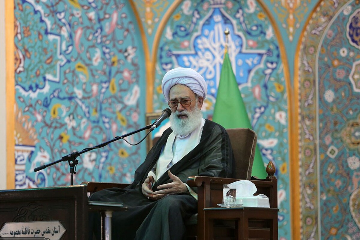 مهم ترین علامت افتادن از چشم خداوند از نگاه امام باقر