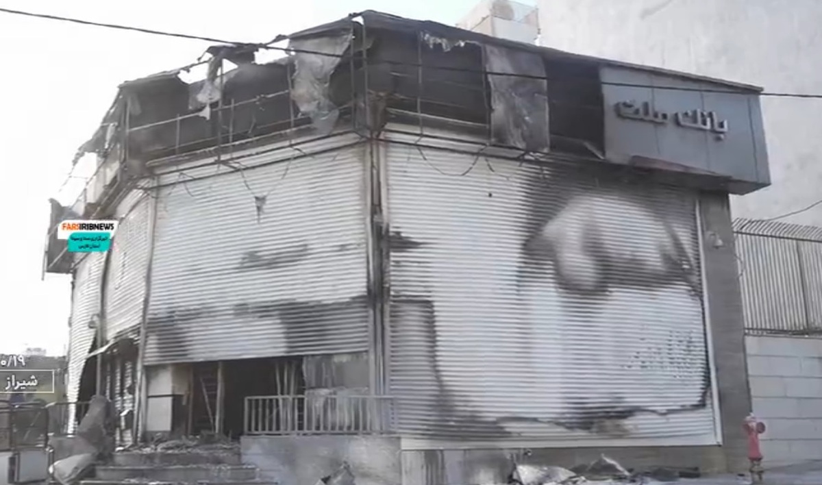 تخریب اموال عمومی و دارایی‌های مردم شیراز توسط اغتشاشگران+فیلم