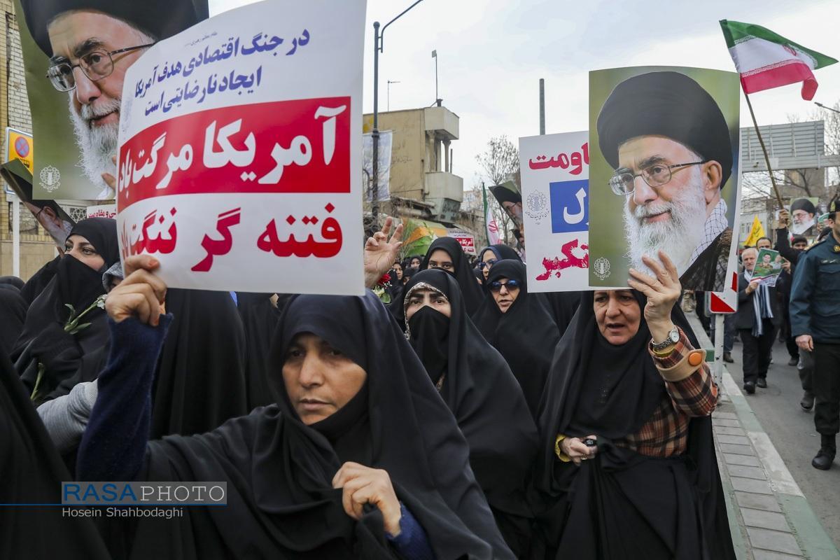 خروش مردم ایران اسلامی علیه تروریست‌های آشوب‌گر