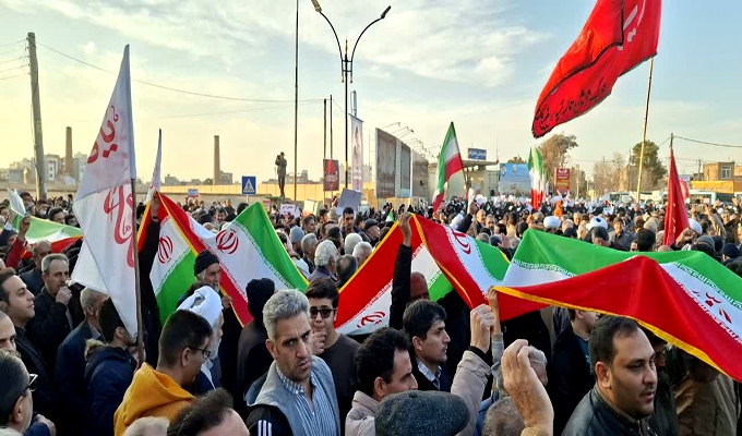 راهپیمایی تاریخی و باشکوه مردم کاشان در یوم الله ۲۲ دی + گزارش تصویری