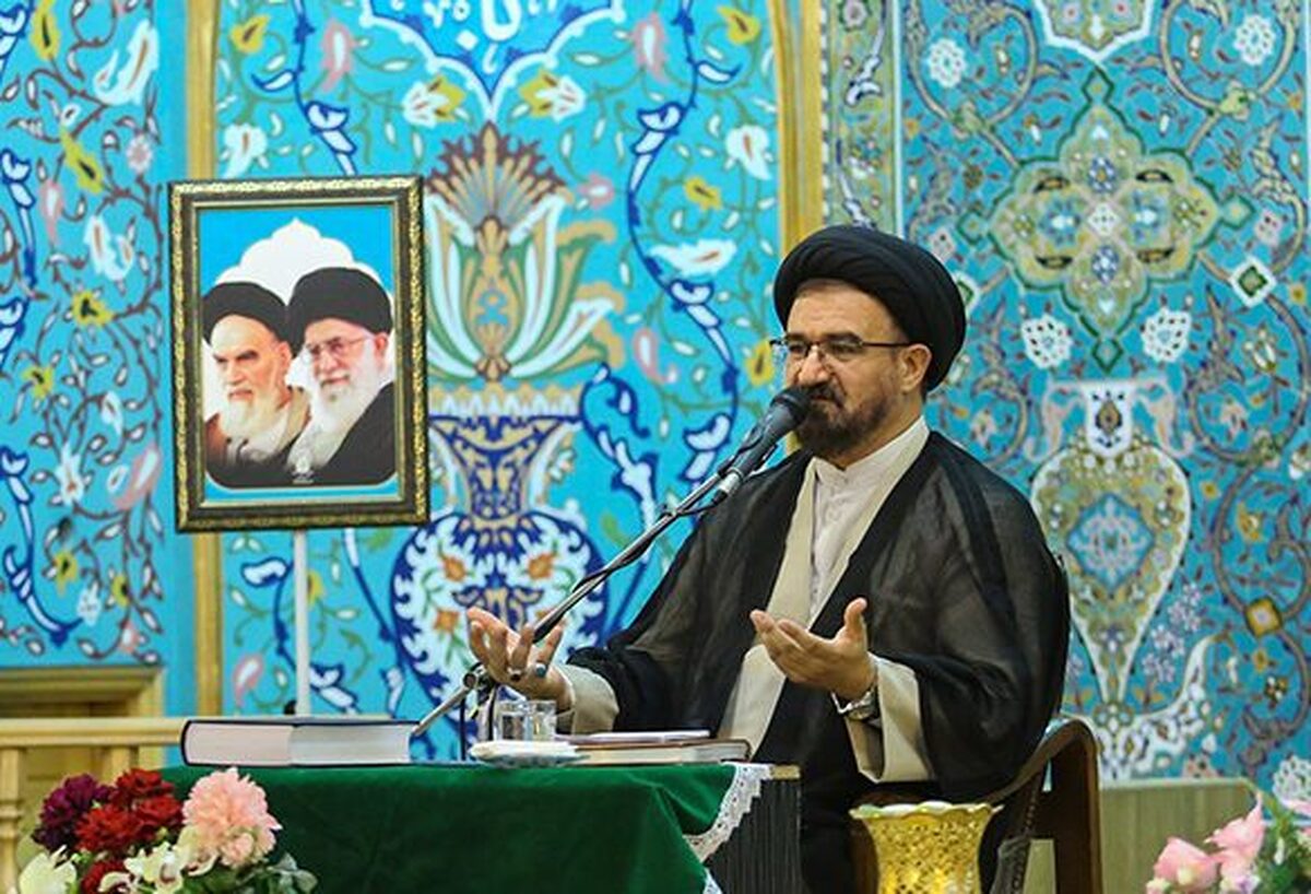 دین‌زدایی و فریب جوانان از اهداف اصلی دشمنان است