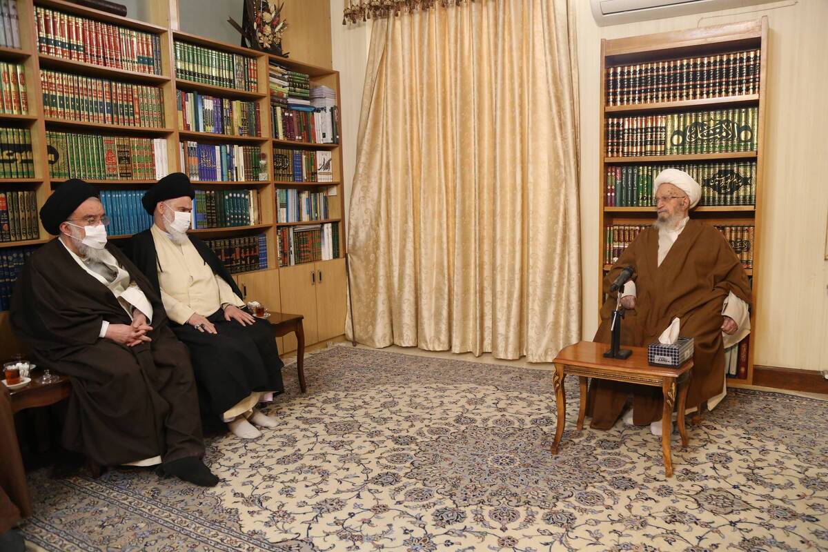 نقاب از چهره اغتشاشگران افتاده است/ تخریب مساجد و اماکن عمومی مبارزه با اسلام و نظام است