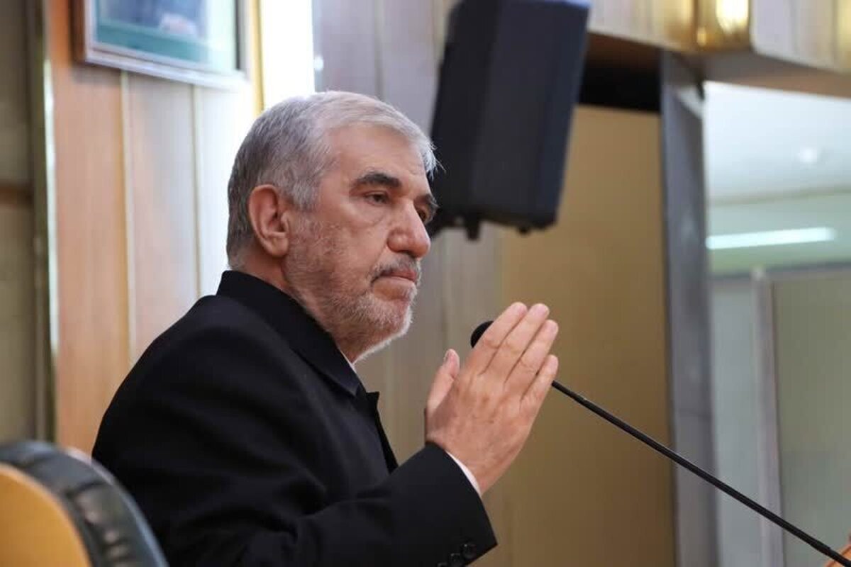 سجایای اخلاقی و علم آیت الله میلانی زبانزد بود