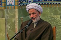 سعادت انسان در عبادت و پیروی از ولایت تحقق می‌یابد