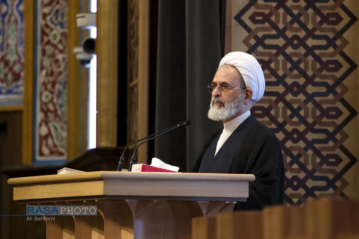 راز ماندگاری آیت‌الله میلانی جامعیت علمی است