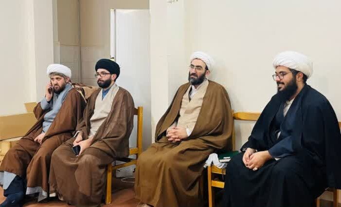 آغاز سلسله نشست‌های انجمن فقه و اصول/پاسخ به شبهات نوین و ارتقای سطح علمی فقه+ تصاویر