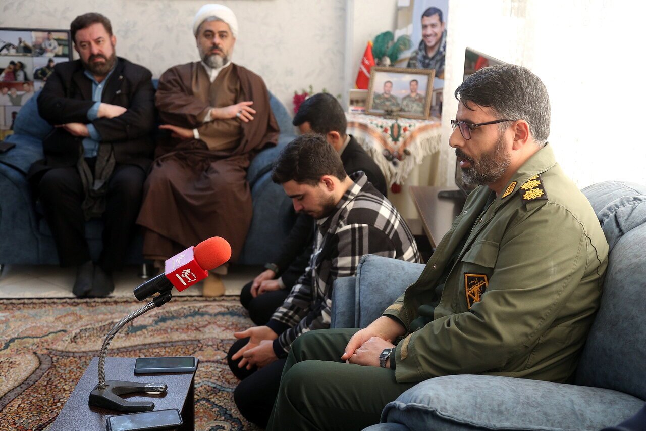 رونمایی پوستر جشنواره رسانه‌ای ابوذر در خانه شهید مظفری‌نیا / جشنواره‌ای برای تحقق فرامین ولی امر