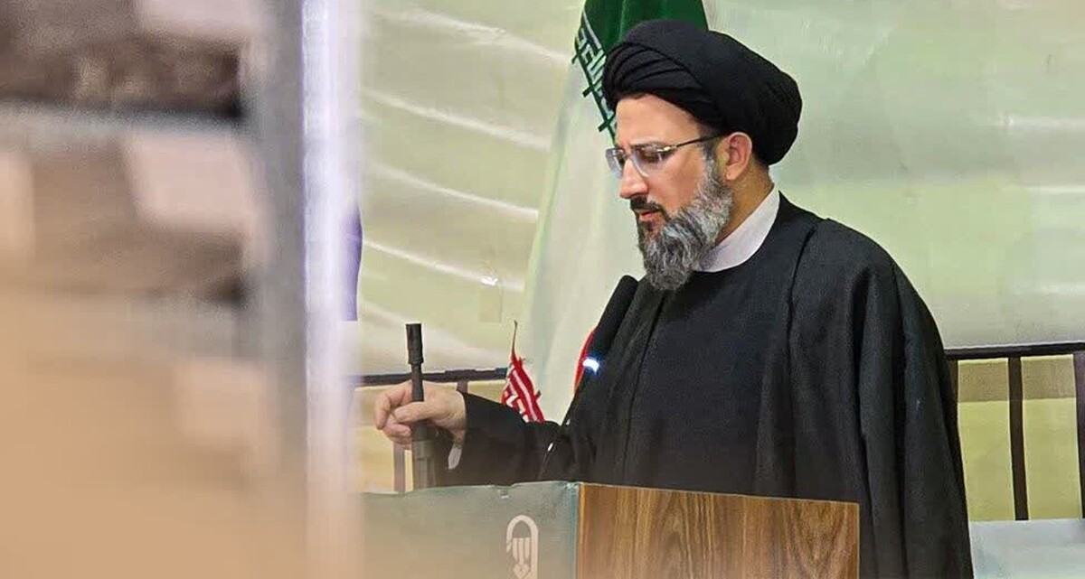 بصیرت، تنها راه عبور از فتنه‌هاست