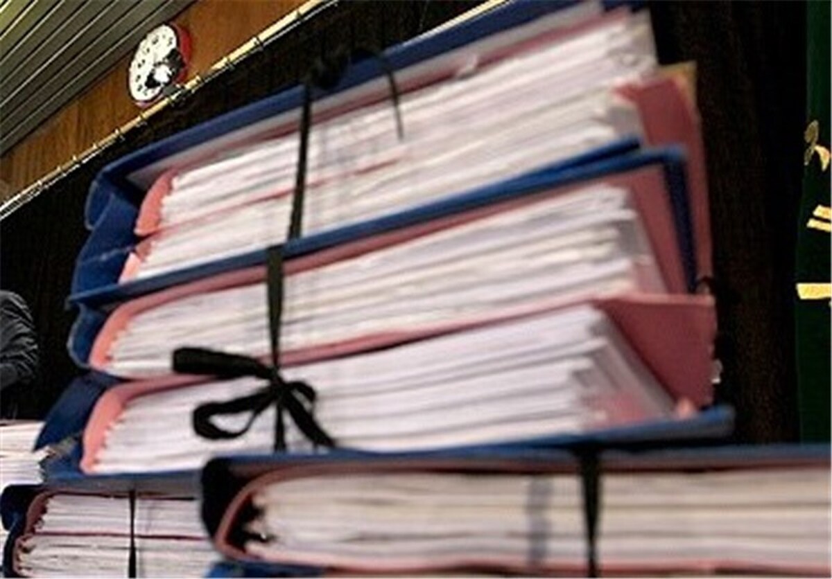 احکام و اسامی محکومان پرونده‌های قاچاق بیش از ۲۸۱ میلیون لیتر سوخت