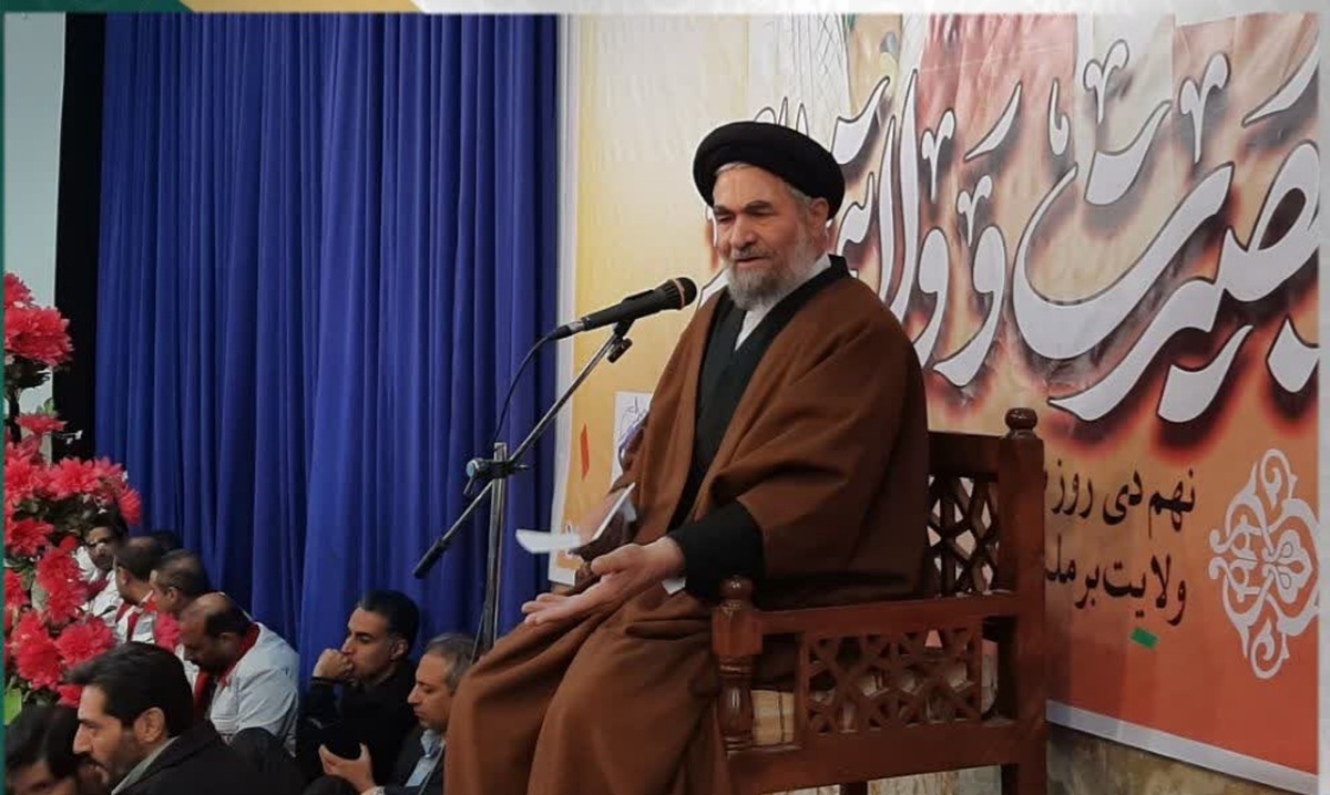 بصیرت، خنثی‌کننده فتنه‌های دشمنان است

 