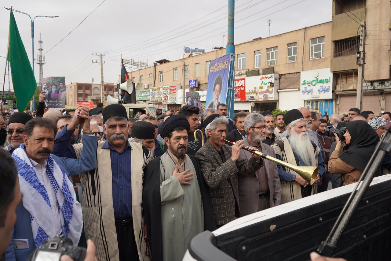 وداع باشکوه مردم اهواز با آیت الله شفیعی