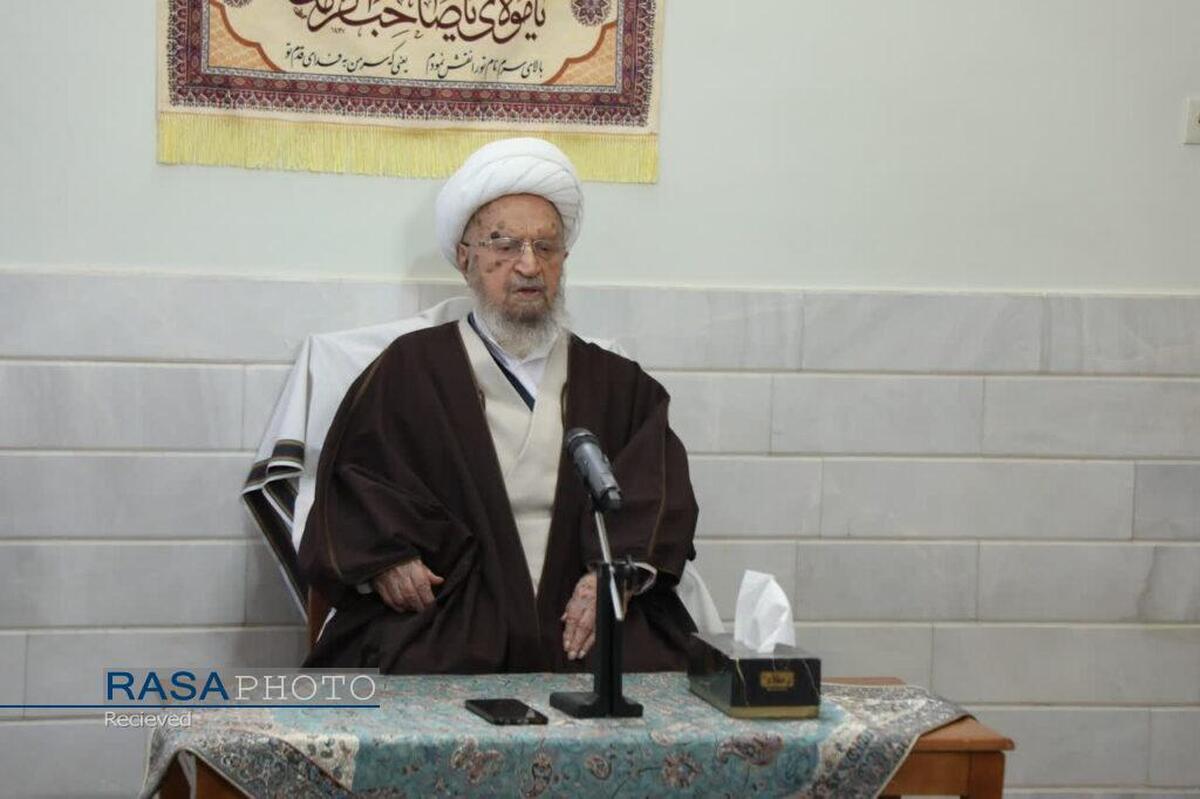 گسترش اعتکاف نشانه رشد دینداری و معنویت در جامعه است