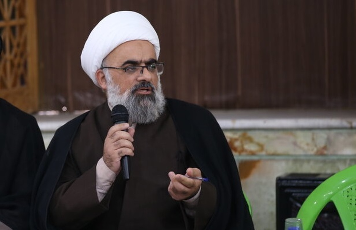 حوزویان نسبت به اظهارات سخیف ترامپ واکنش شدید نشان دهند