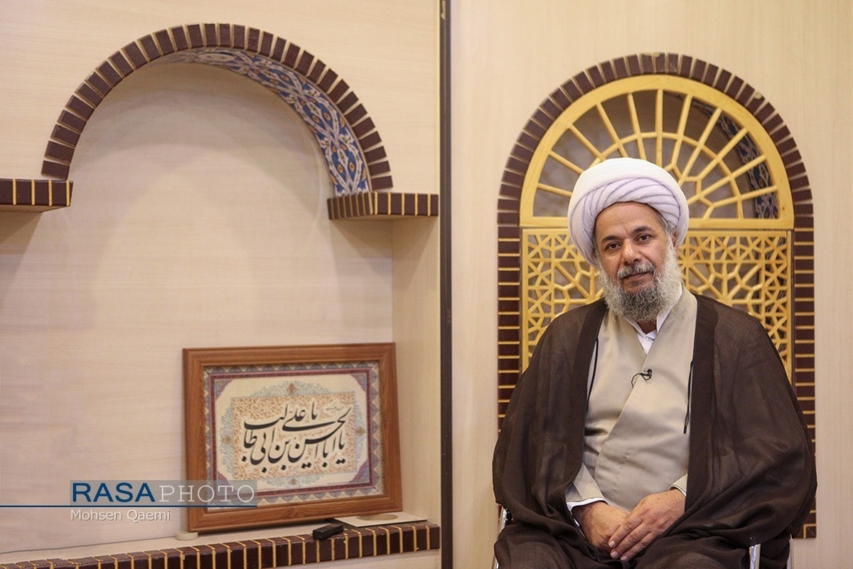 «اگر كوهها متزلزل شدند، تو پايدار بمان»