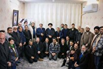 دیدار خبرنگاران و اهالی رسانه قم با خانواده شهید عباس اسدی