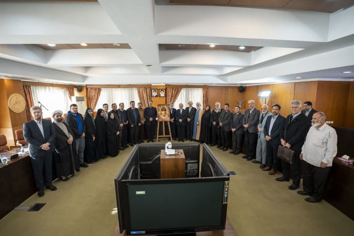 رونمایی از پوستر سیزدهمین کنگره ملی و بین‌المللی قرآن