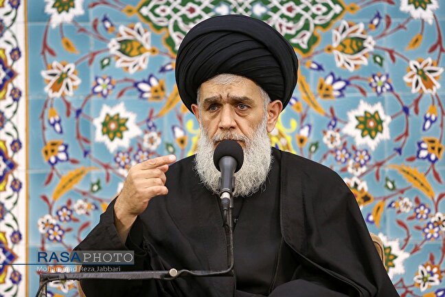 هشدار حجت‌الاسلام مؤمنی نسبت به نگاه‌های سکولار به هیئات مذهبی