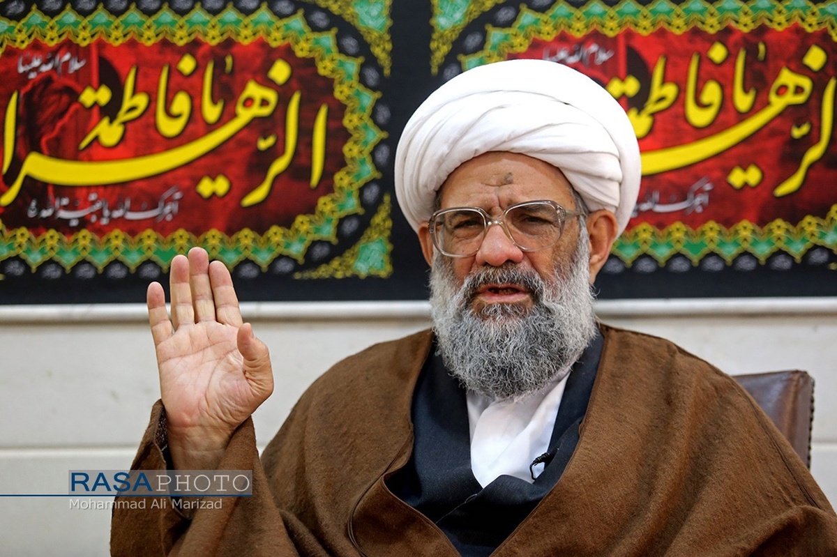 دشمنی با جمهوری اسلامی ادامه تقابل شیطان با نور و حقیقت است