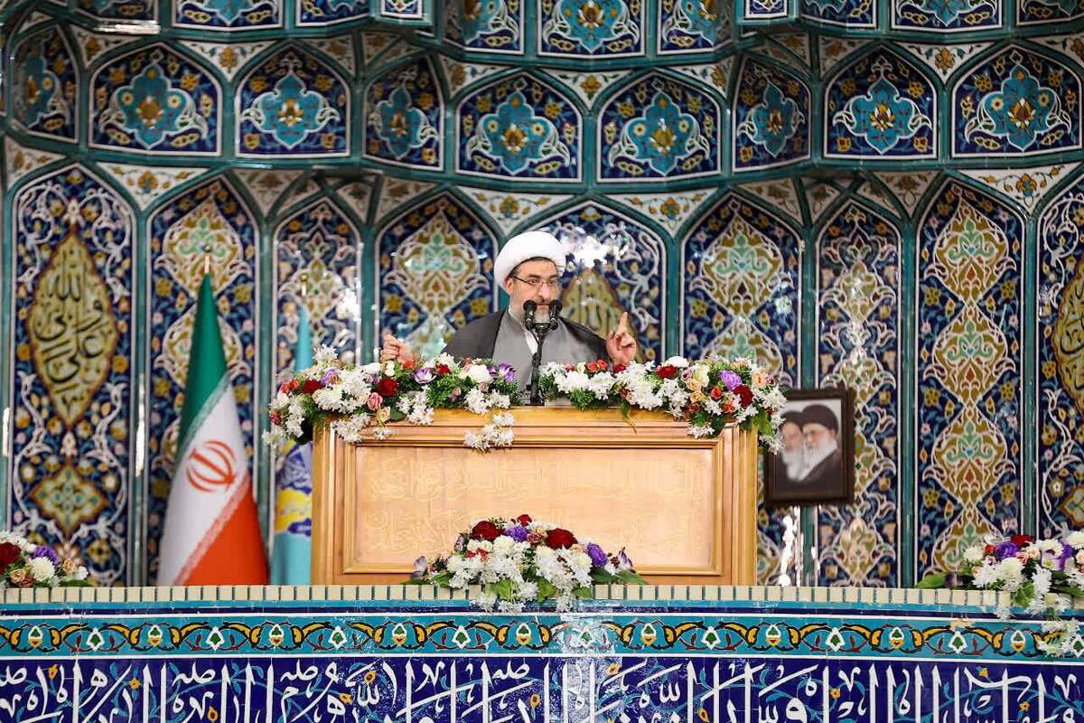 دشمن با پروژه «آشوب، تهدید نظامی و مذاکره» به‌دنبال فشار هم‌زمان بر ایران است