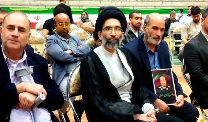 یادواره شهدا خدمت و اقتدار در کاشان برگزار شد + عکس