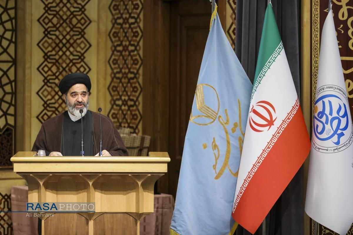 ارائه هزار و ۸۶۵ اثر پژوهشی به همایش کتاب سال حوزه/ ارتقای مشارکت‌های بین‌المللی