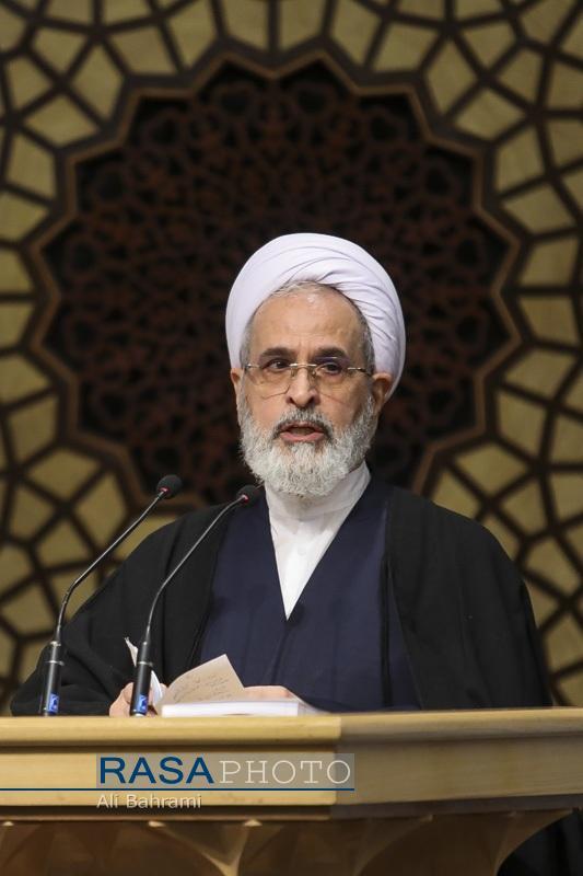 گزارشی از بیست‌وهفتمین همایش کتاب سال حوزه و نهمین جشنواره مقالات علمی//م