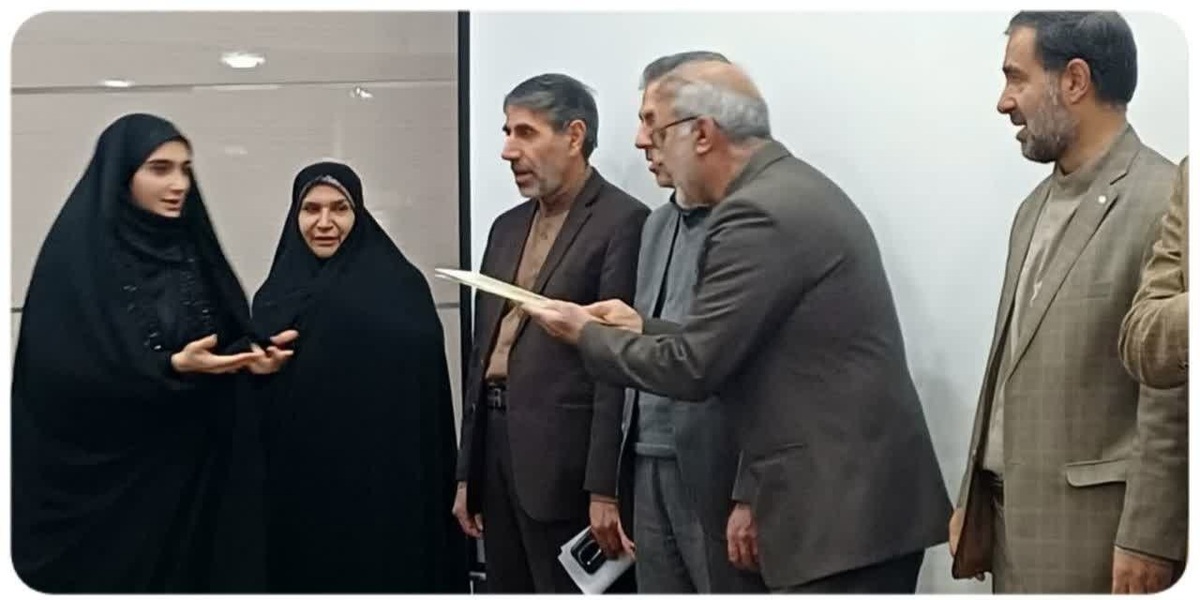 درخشش طلاب خواهر استان لرستان در همایش علمی «امر به معروف و نهی از منکر» + اسامی