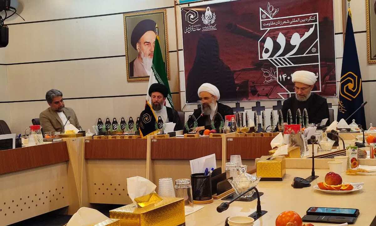 شعر، کلید گشودن گنجینه‌های الهی و سلاح فرهنگی دفاع از ایمان است